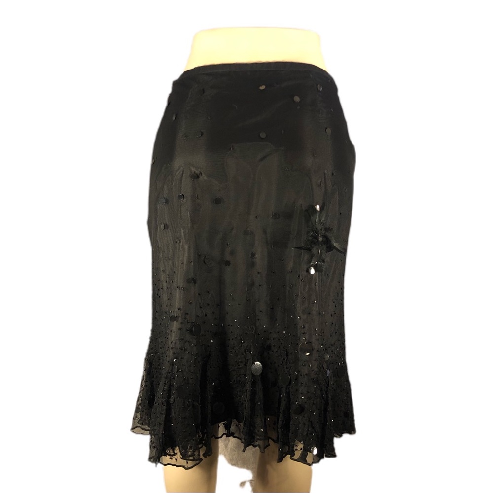 QUE Black Sequin Beaded Feathered Skirt